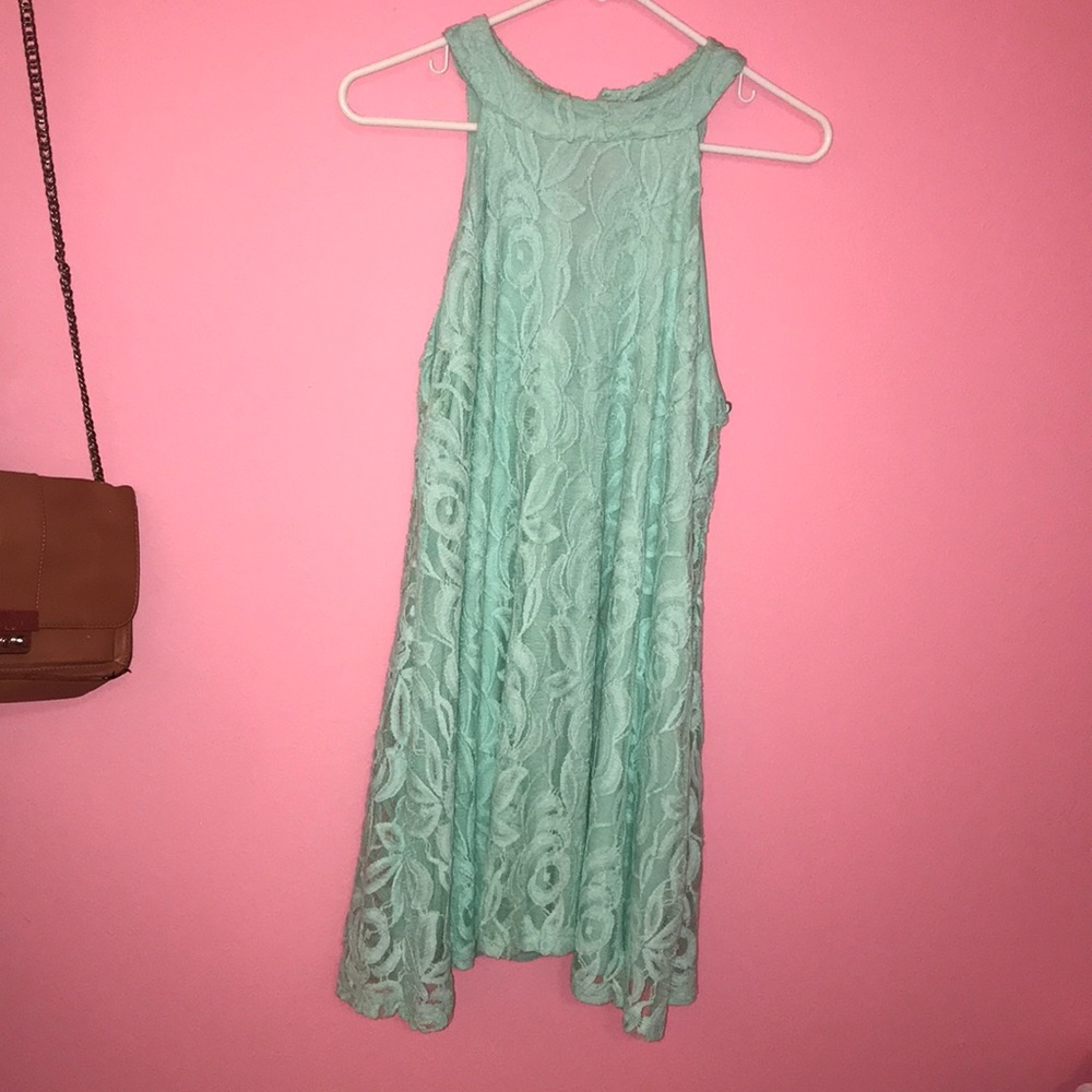 blue dress